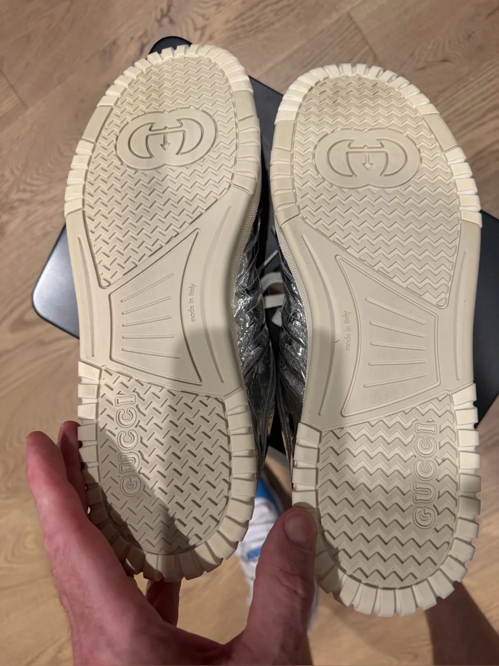 Gucci Metallic Silver Leather Low-Top Sneakers with Cream Soles